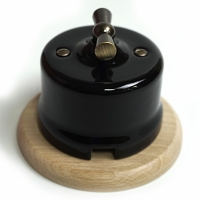 Выключатель одноклавишный (проходной) classic "Царский Стиль", Фарфоровый, Чёрный, ручка Бронза